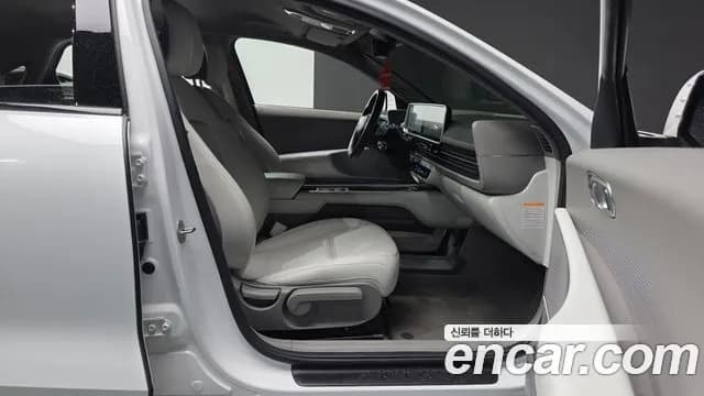 2023 Hyundai Ioniq 6 Long Range Sold VIN KMHM341AFPA013166 – interior seats 2023 Hyundai Ioniq 6 Long Range Sold VIN KMHM341AFPA013166 – interior seats