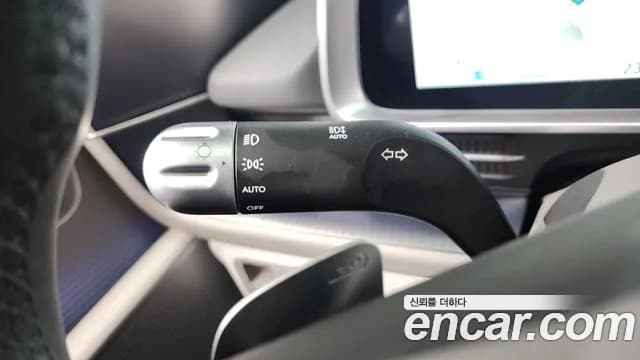 2023 Hyundai Ioniq 6 Long Range Sold VIN KMHM341AFPA043474 – interior seats 2023 Hyundai Ioniq 6 Long Range Sold VIN KMHM341AFPA043474 – interior seats