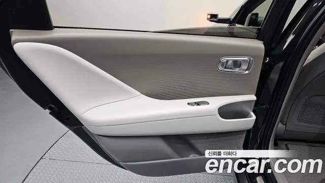2023 Hyundai Ioniq 6 Long Range Sold VIN KMHM541AFPA043843 – photo 12 2023 Hyundai Ioniq 6 Long Range Sold VIN KMHM541AFPA043843 – photo 12