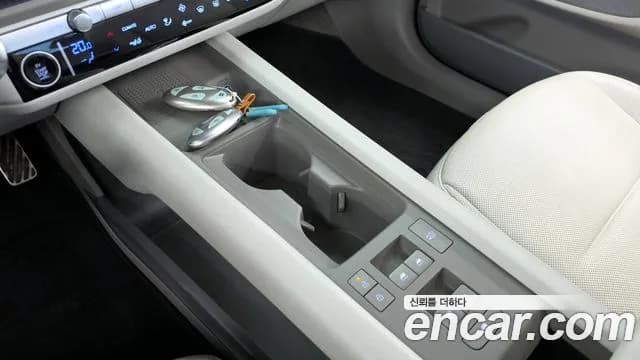 2023 Hyundai Ioniq 6 Long Range AWD Sold VIN KMHM541CPPA005884 – photo 24 2023 Hyundai Ioniq 6 Long Range AWD Sold VIN KMHM541CPPA005884 – photo 24