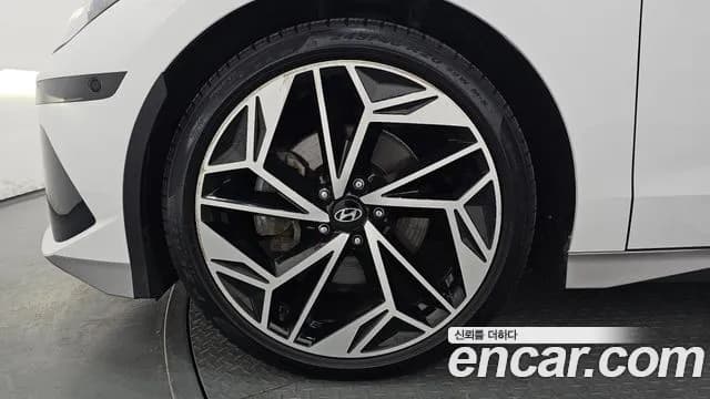 2023 Hyundai Ioniq 6 Long Range AWD Sold VIN KMHM541CPPA008183 – exterior detail 2023 Hyundai Ioniq 6 Long Range AWD Sold VIN KMHM541CPPA008183 – exterior detail