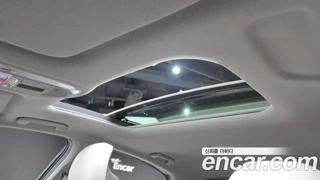 2023 Hyundai Ioniq 6 Long Range AWD Sold VIN KMHM541CPPA033869 – exterior detail 2023 Hyundai Ioniq 6 Long Range AWD Sold VIN KMHM541CPPA033869 – exterior detail