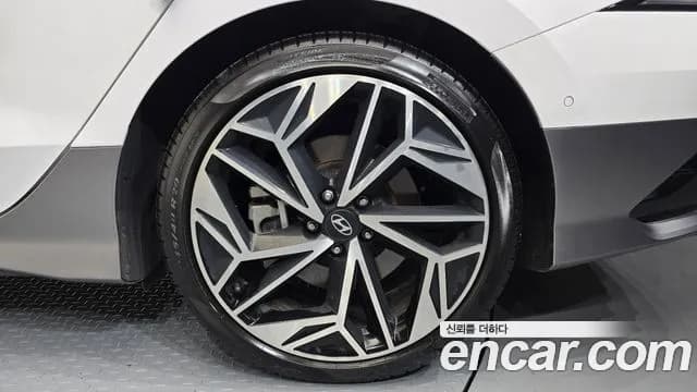 2023 Hyundai Ioniq 6 Long Range AWD Sold VIN KMHM541CPPA045165 – photo 15 2023 Hyundai Ioniq 6 Long Range AWD Sold VIN KMHM541CPPA045165 – photo 15