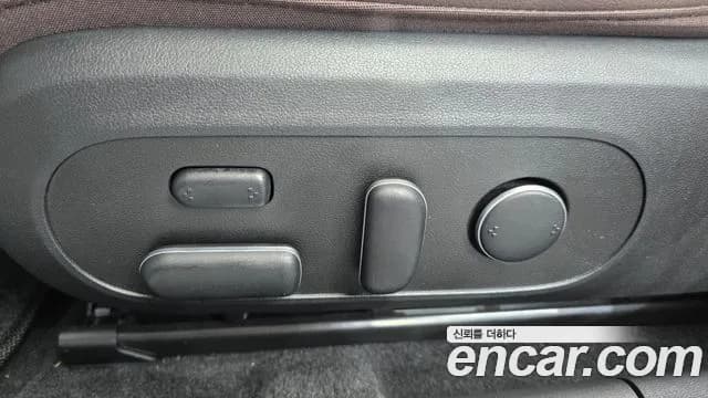 2023 Hyundai Ioniq 6 Long Range AWD Sold VIN KMHM541CPPA045165 – photo 27 2023 Hyundai Ioniq 6 Long Range AWD Sold VIN KMHM541CPPA045165 – photo 27