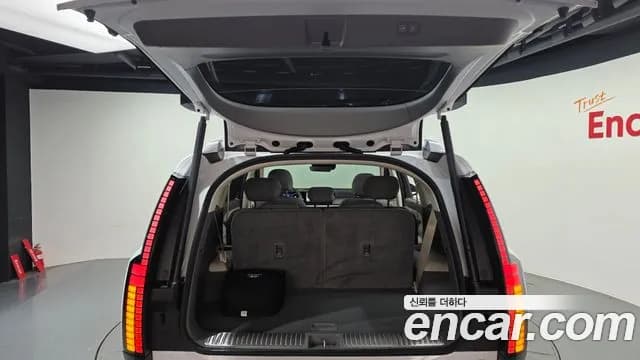 2025 Hyundai Ioniq 9 Performance Type AWD Sold VIN KMHMT815PSA002489 – interior seats 2025 Hyundai Ioniq 9 Performance Type AWD Sold VIN KMHMT815PSA002489 – interior seats