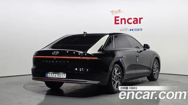 2023 Hyundai Grandeur Hybrid (GN7) Premium Sold VIN KMHN1411BPA006791 – exterior detail 2023 Hyundai Grandeur Hybrid (GN7) Premium Sold VIN KMHN1411BPA006791 – exterior detail