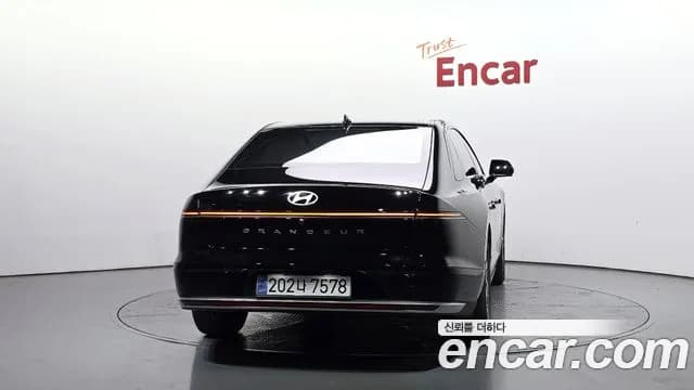 2023 Hyundai Grandeur Hybrid (GN7) Premium Sold VIN KMHN1411BPA014500 – exterior detail 2023 Hyundai Grandeur Hybrid (GN7) Premium Sold VIN KMHN1411BPA014500 – exterior detail