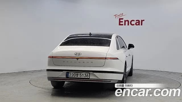 2023 Hyundai Grandeur Hybrid (GN7) Premium Sold VIN KMHN1411BPA020395 – rear exterior 2023 Hyundai Grandeur Hybrid (GN7) Premium Sold VIN KMHN1411BPA020395 – rear exterior