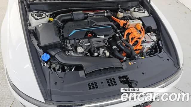 2023 Hyundai Grandeur Hybrid (GN7) Premium Sold VIN KMHN1411BPA020395 – interior seats 2023 Hyundai Grandeur Hybrid (GN7) Premium Sold VIN KMHN1411BPA020395 – interior seats