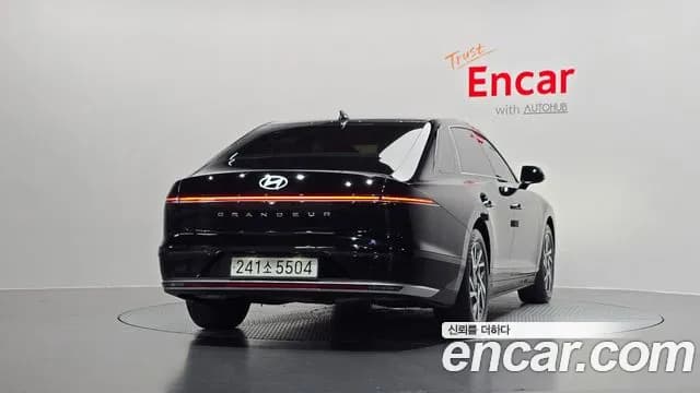 2023 Hyundai Grandeur Hybrid (GN7) Premium Sold VIN KMHN1411BPA022295 – dashboard 2023 Hyundai Grandeur Hybrid (GN7) Premium Sold VIN KMHN1411BPA022295 – dashboard