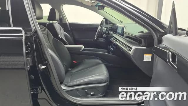 2023 Hyundai Grandeur Hybrid (GN7) Premium Sold VIN KMHN1411BPA022295 – exterior detail 2023 Hyundai Grandeur Hybrid (GN7) Premium Sold VIN KMHN1411BPA022295 – exterior detail