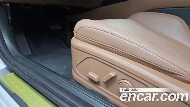 2023 Hyundai Grandeur Hybrid (GN7) Premium Sold VIN KMHN1411BPA039078 – exterior detail 2023 Hyundai Grandeur Hybrid (GN7) Premium Sold VIN KMHN1411BPA039078 – exterior detail