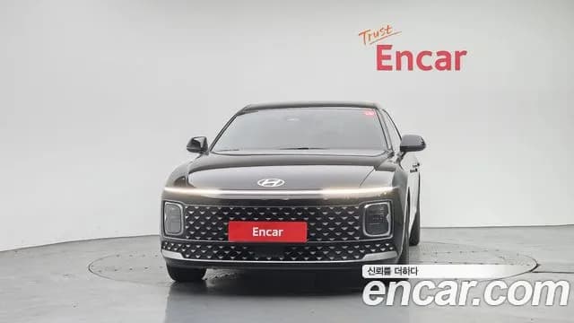 2023 Hyundai Grandeur Hybrid (GN7) Premium Sold VIN KMHN1411BPA054176 – trunk area 2023 Hyundai Grandeur Hybrid (GN7) Premium Sold VIN KMHN1411BPA054176 – trunk area
