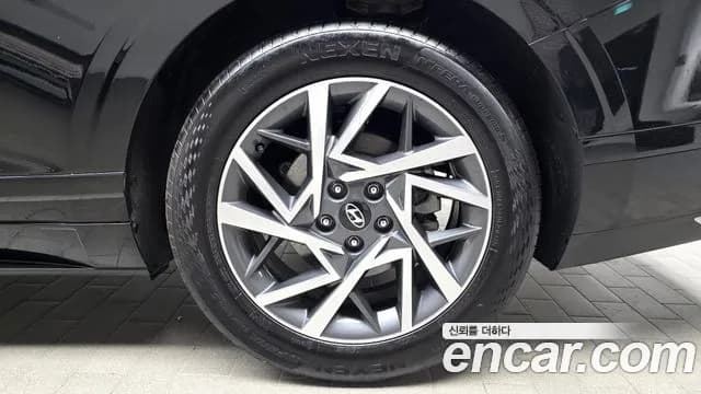 2024 Hyundai Grandeur Hybrid (GN7) Premium Sold VIN KMHN1411BRA071247 – front exterior 2024 Hyundai Grandeur Hybrid (GN7) Premium Sold VIN KMHN1411BRA071247 – front exterior