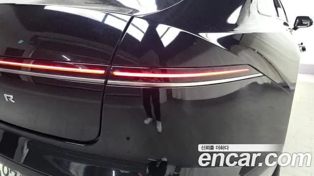 2024 Hyundai Grandeur Hybrid (GN7) Premium Sold VIN KMHN1411BRA071247 – exterior detail 2024 Hyundai Grandeur Hybrid (GN7) Premium Sold VIN KMHN1411BRA071247 – exterior detail