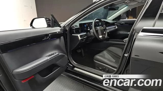 2024 Hyundai Grandeur Hybrid (GN7) Premium Sold VIN KMHN1411BRA075456 – trunk area 2024 Hyundai Grandeur Hybrid (GN7) Premium Sold VIN KMHN1411BRA075456 – trunk area