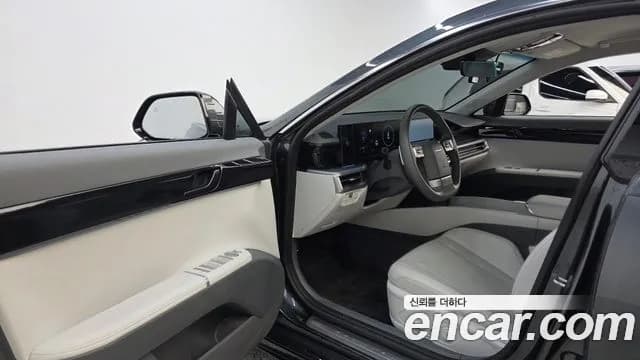 2023 Hyundai Grandeur (GN7) 3.5 Gasoline 2WD Sold VIN KMHN141EBPA001980 – rear exterior 2023 Hyundai Grandeur (GN7) 3.5 Gasoline 2WD Sold VIN KMHN141EBPA001980 – rear exterior