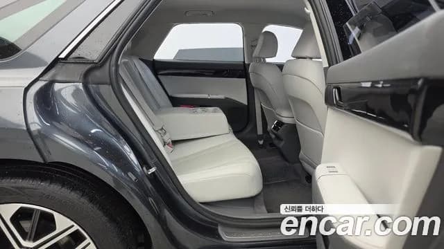 2023 Hyundai Grandeur (GN7) 3.5 Gasoline 2WD Sold VIN KMHN141EBPA001980 – odometer reading 2023 Hyundai Grandeur (GN7) 3.5 Gasoline 2WD Sold VIN KMHN141EBPA001980 – odometer reading