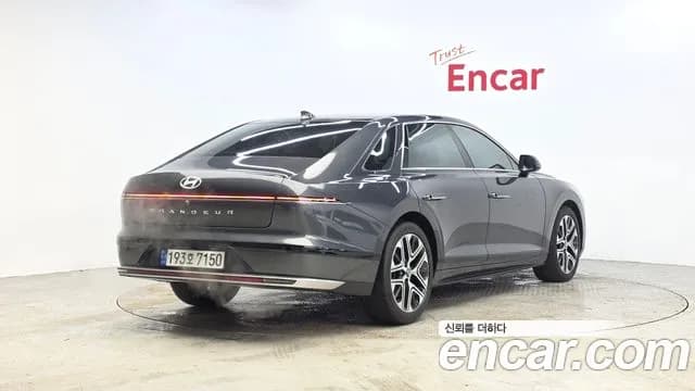 2023 Hyundai Grandeur (GN7) 3.5 Gasoline 2WD Sold VIN KMHN141EBPA001980 – photo 13 2023 Hyundai Grandeur (GN7) 3.5 Gasoline 2WD Sold VIN KMHN141EBPA001980 – photo 13