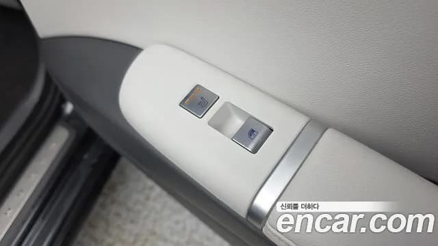 2023 Hyundai Grandeur (GN7) 3.5 Gasoline 2WD Sold VIN KMHN141EBPA001980 – photo 14 2023 Hyundai Grandeur (GN7) 3.5 Gasoline 2WD Sold VIN KMHN141EBPA001980 – photo 14