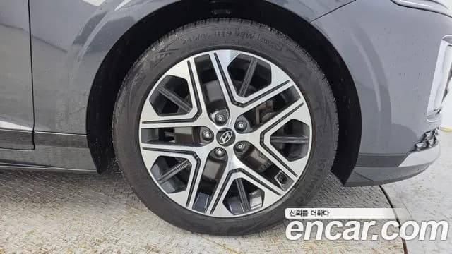 2023 Hyundai Grandeur (GN7) 3.5 Gasoline 2WD Sold VIN KMHN141EBPA001980 – photo 15 2023 Hyundai Grandeur (GN7) 3.5 Gasoline 2WD Sold VIN KMHN141EBPA001980 – photo 15