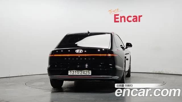 2023 Hyundai Grandeur (GN7) 3.5 Gasoline 2WD Sold VIN KMHN141EBPA008491 – exterior detail 2023 Hyundai Grandeur (GN7) 3.5 Gasoline 2WD Sold VIN KMHN141EBPA008491 – exterior detail