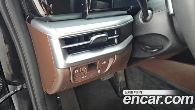 2023 Hyundai Grandeur (GN7) 3.5 Gasoline 2WD Sold VIN KMHN141EBPA008491 – photo 32 2023 Hyundai Grandeur (GN7) 3.5 Gasoline 2WD Sold VIN KMHN141EBPA008491 – photo 32