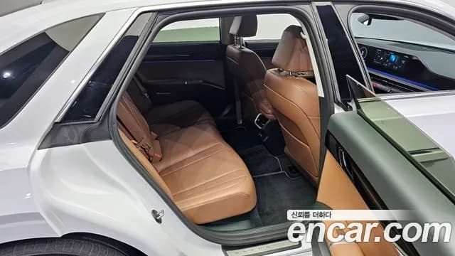 2023 Hyundai Grandeur (GN7) 3.5 Gasoline 2WD Sold VIN KMHN141EBPA011319 – odometer reading 2023 Hyundai Grandeur (GN7) 3.5 Gasoline 2WD Sold VIN KMHN141EBPA011319 – odometer reading