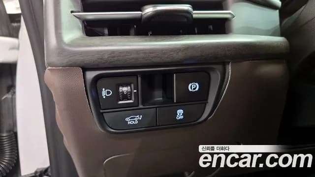 2023 Hyundai Grandeur (GN7) 3.5 LPG 2WD Sold VIN KMHN141FBPA005218 – odometer reading 2023 Hyundai Grandeur (GN7) 3.5 LPG 2WD Sold VIN KMHN141FBPA005218 – odometer reading