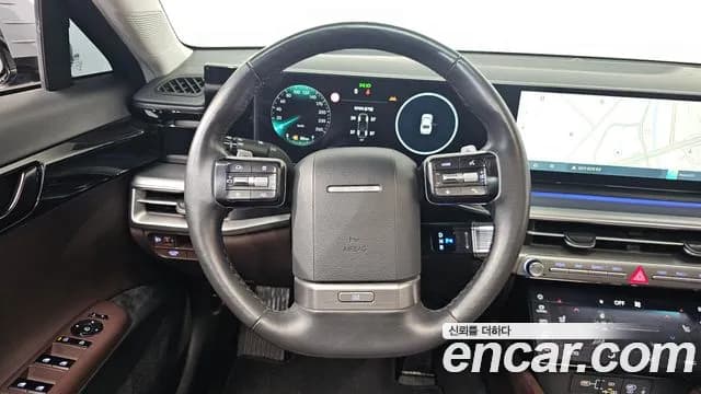 2024 Hyundai Grandeur (GN7) 3.5 LPG 2WD Sold VIN KMHN141FBRA062990 – front exterior 2024 Hyundai Grandeur (GN7) 3.5 LPG 2WD Sold VIN KMHN141FBRA062990 – front exterior