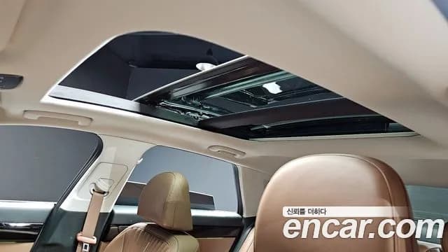 2024 Hyundai Grandeur (GN7) 3.5 LPG 2WD Sold VIN KMHN141FBRA068043 – trunk area 2024 Hyundai Grandeur (GN7) 3.5 LPG 2WD Sold VIN KMHN141FBRA068043 – trunk area