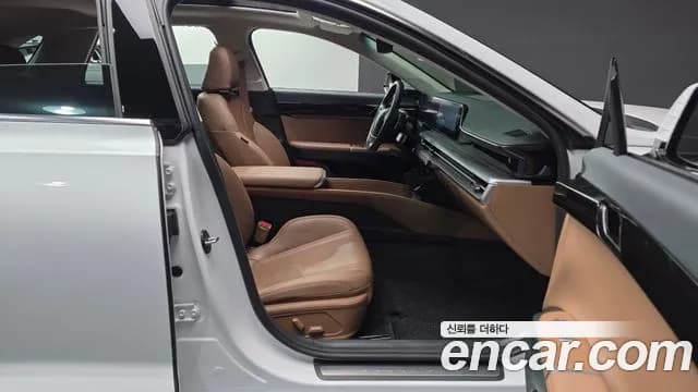 2024 Hyundai Grandeur (GN7) 3.5 LPG 2WD Sold VIN KMHN141FBRA079590 – undercarriage 2024 Hyundai Grandeur (GN7) 3.5 LPG 2WD Sold VIN KMHN141FBRA079590 – undercarriage