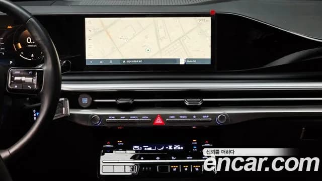 2026 Hyundai Grandeur (GN7) 3.5 LPG 2WD Sold VIN KMHN141FBTA121840 – interior seats 2026 Hyundai Grandeur (GN7) 3.5 LPG 2WD Sold VIN KMHN141FBTA121840 – interior seats