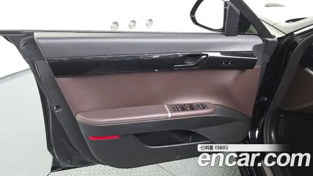 2023 Hyundai Grandeur Hybrid (GN7) Exclusive Sold VIN KMHN2411BPA006133 – photo 15 2023 Hyundai Grandeur Hybrid (GN7) Exclusive Sold VIN KMHN2411BPA006133 – photo 15