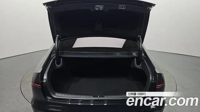 2023 Hyundai Grandeur Hybrid (GN7) Exclusive Sold VIN KMHN2411BPA006242 – trunk area 2023 Hyundai Grandeur Hybrid (GN7) Exclusive Sold VIN KMHN2411BPA006242 – trunk area