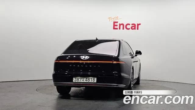 2023 Hyundai Grandeur Hybrid (GN7) Exclusive Sold VIN KMHN2411BPA006242 – odometer reading 2023 Hyundai Grandeur Hybrid (GN7) Exclusive Sold VIN KMHN2411BPA006242 – odometer reading