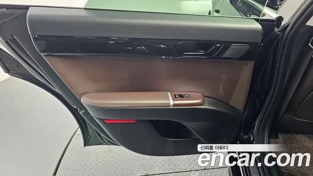 2023 Hyundai Grandeur Hybrid (GN7) Exclusive Sold VIN KMHN2411BPA008406 – engine bay 2023 Hyundai Grandeur Hybrid (GN7) Exclusive Sold VIN KMHN2411BPA008406 – engine bay