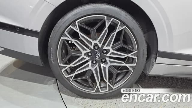 2023 Hyundai Grandeur Hybrid (GN7) Exclusive Sold VIN KMHN2411BPA011601 – photo 18 2023 Hyundai Grandeur Hybrid (GN7) Exclusive Sold VIN KMHN2411BPA011601 – photo 18