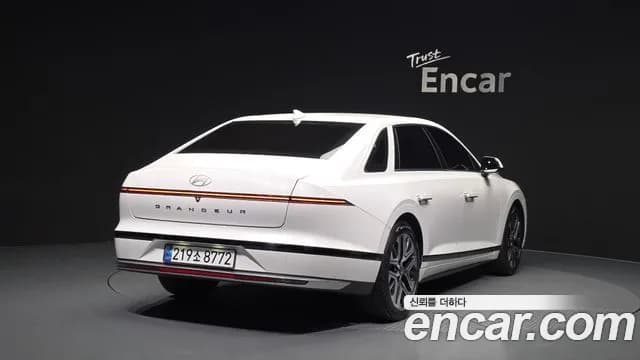 2023 Hyundai Grandeur Hybrid (GN7) Exclusive Sold VIN KMHN2411BPA020384 – photo 13 2023 Hyundai Grandeur Hybrid (GN7) Exclusive Sold VIN KMHN2411BPA020384 – photo 13