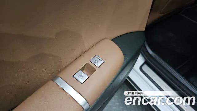 2023 Hyundai Grandeur Hybrid (GN7) Exclusive Sold VIN KMHN2411BPA043619 – rear exterior 2023 Hyundai Grandeur Hybrid (GN7) Exclusive Sold VIN KMHN2411BPA043619 – rear exterior