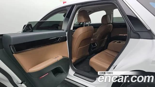 2023 Hyundai Grandeur Hybrid (GN7) Exclusive Sold VIN KMHN2411BPA043619 – exterior detail 2023 Hyundai Grandeur Hybrid (GN7) Exclusive Sold VIN KMHN2411BPA043619 – exterior detail