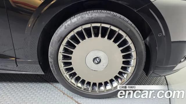 2023 Hyundai Grandeur Hybrid (GN7) Exclusive Sold VIN KMHN2411BPA043674 – undercarriage 2023 Hyundai Grandeur Hybrid (GN7) Exclusive Sold VIN KMHN2411BPA043674 – undercarriage