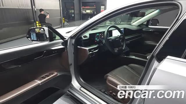 2024 Hyundai Grandeur Hybrid (GN7) Exclusive Sold VIN KMHN2411BRA065306 – rear exterior 2024 Hyundai Grandeur Hybrid (GN7) Exclusive Sold VIN KMHN2411BRA065306 – rear exterior