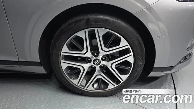 2024 Hyundai Grandeur Hybrid (GN7) Exclusive Sold VIN KMHN2411BRA065306 – odometer reading 2024 Hyundai Grandeur Hybrid (GN7) Exclusive Sold VIN KMHN2411BRA065306 – odometer reading