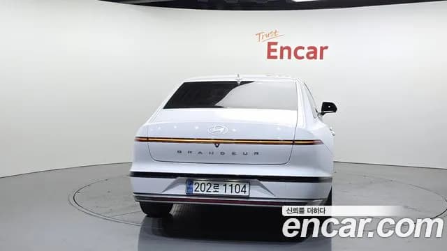 2024 Hyundai Grandeur Hybrid (GN7) Exclusive Sold VIN KMHN2411BRA066238 – side profile 2024 Hyundai Grandeur Hybrid (GN7) Exclusive Sold VIN KMHN2411BRA066238 – side profile