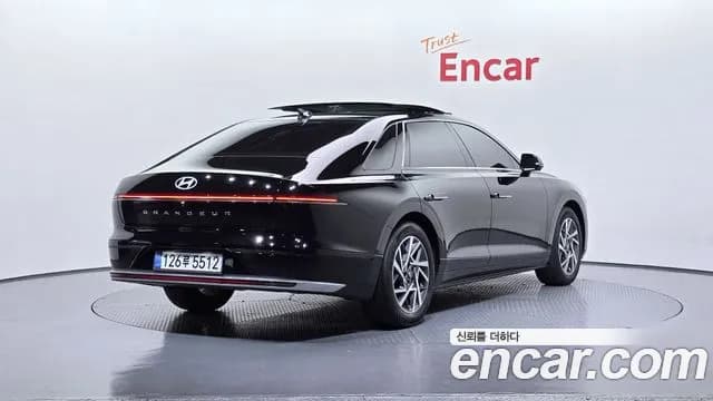 2024 Hyundai Grandeur Hybrid (GN7) Exclusive Sold VIN KMHN2411BRA067849 – photo 13 2024 Hyundai Grandeur Hybrid (GN7) Exclusive Sold VIN KMHN2411BRA067849 – photo 13