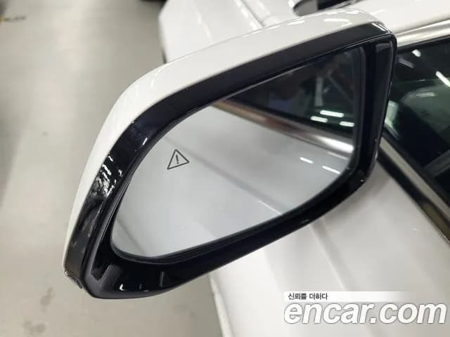 2024 Hyundai Grandeur Hybrid (GN7) Exclusive Sold VIN KMHN2411BRA069012 – interior seats 2024 Hyundai Grandeur Hybrid (GN7) Exclusive Sold VIN KMHN2411BRA069012 – interior seats