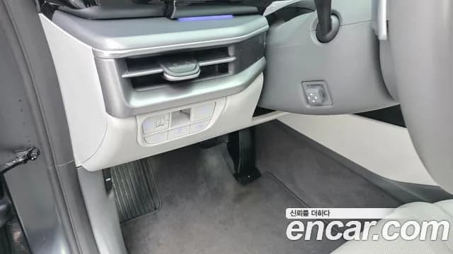 2024 Hyundai Grandeur Hybrid (GN7) Exclusive Sold VIN KMHN2411BRA071620 – rear exterior 2024 Hyundai Grandeur Hybrid (GN7) Exclusive Sold VIN KMHN2411BRA071620 – rear exterior