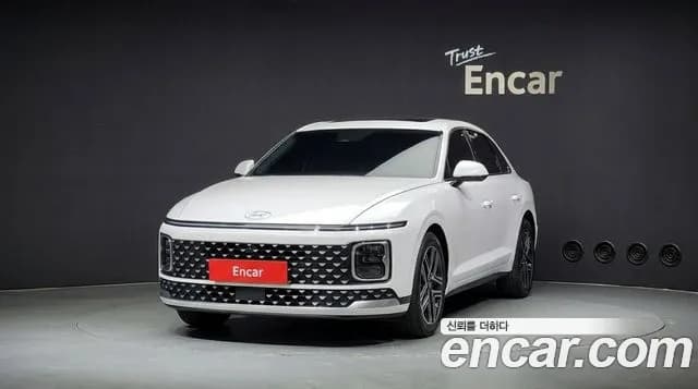 2024 Hyundai Grandeur Hybrid (GN7) Exclusive Sold VIN KMHN2411BRA072196 – engine bay 2024 Hyundai Grandeur Hybrid (GN7) Exclusive Sold VIN KMHN2411BRA072196 – engine bay