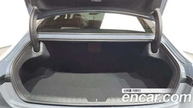 2025 Hyundai Grandeur Hybrid (GN7) Exclusive Sold VIN KMHN2411BSA108890 – odometer reading 2025 Hyundai Grandeur Hybrid (GN7) Exclusive Sold VIN KMHN2411BSA108890 – odometer reading